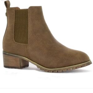 SEVEN7 FOOTWEAR Harper Ankle Boot Size 8